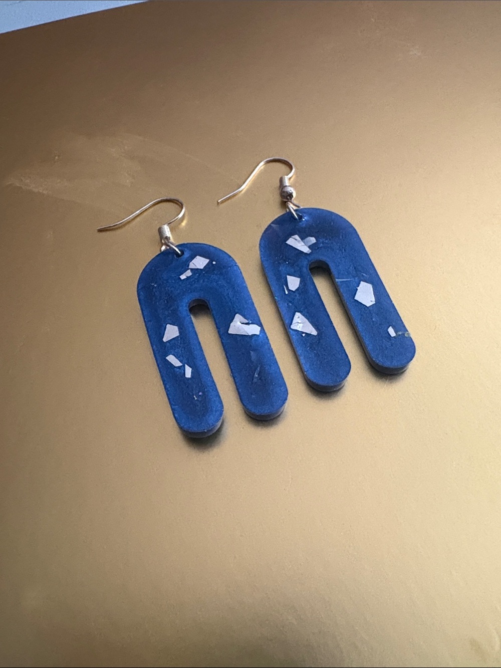 Emmy’s Creations Hand Crafted Blue Arch Drop Earrings with Silver Fleck